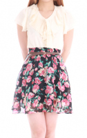 私服ワンピ2